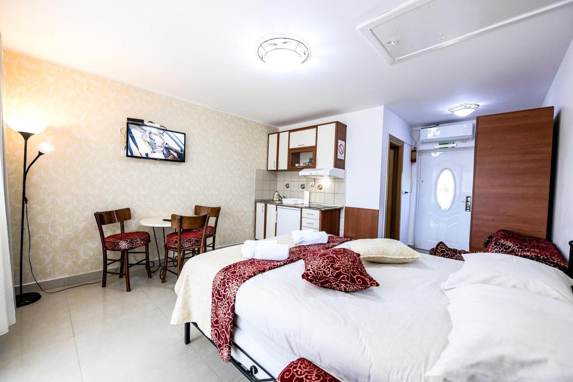 Suncani Breg Apartments Vrdnik Δωμάτιο φωτογραφία