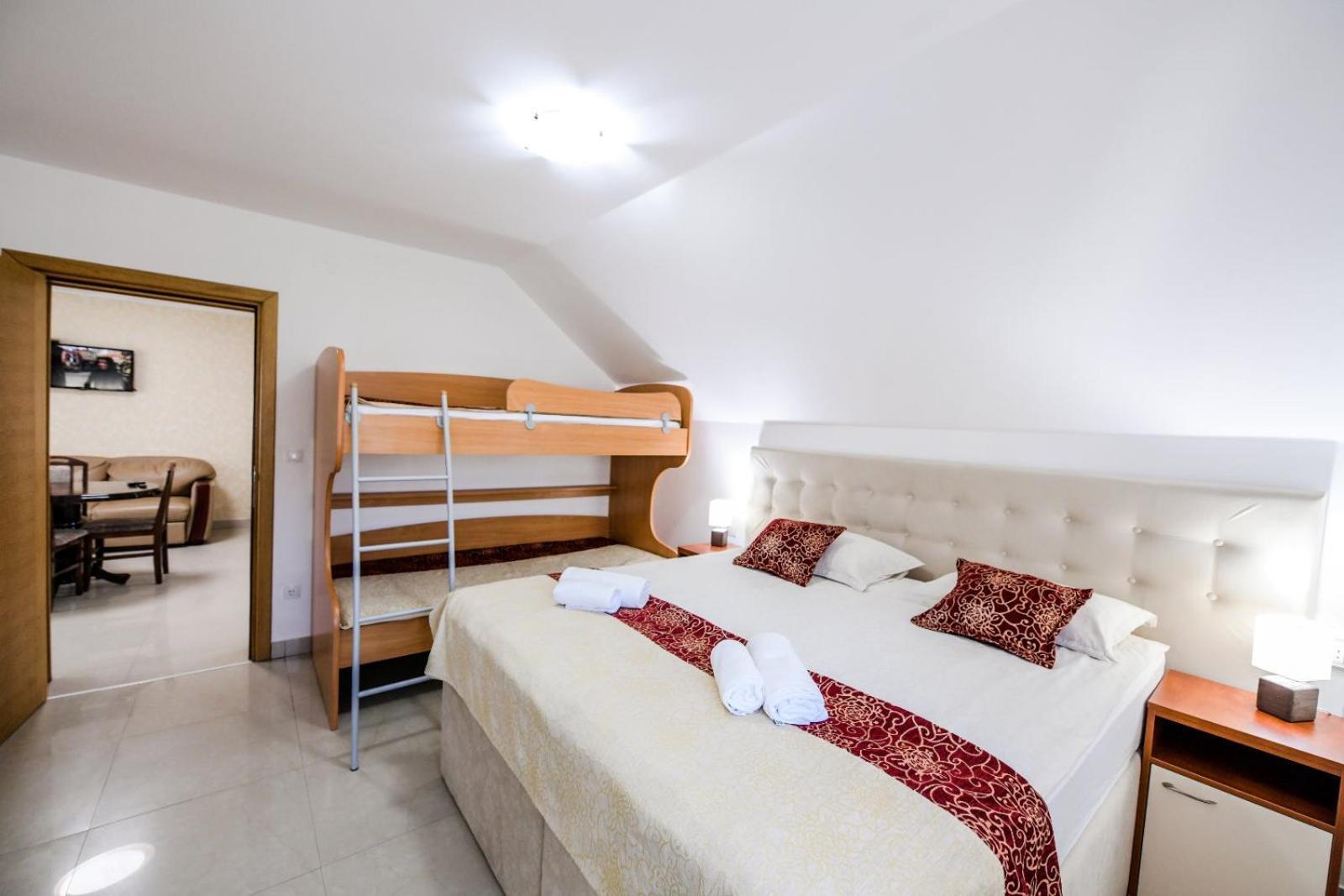 Suncani Breg Apartments Vrdnik Δωμάτιο φωτογραφία