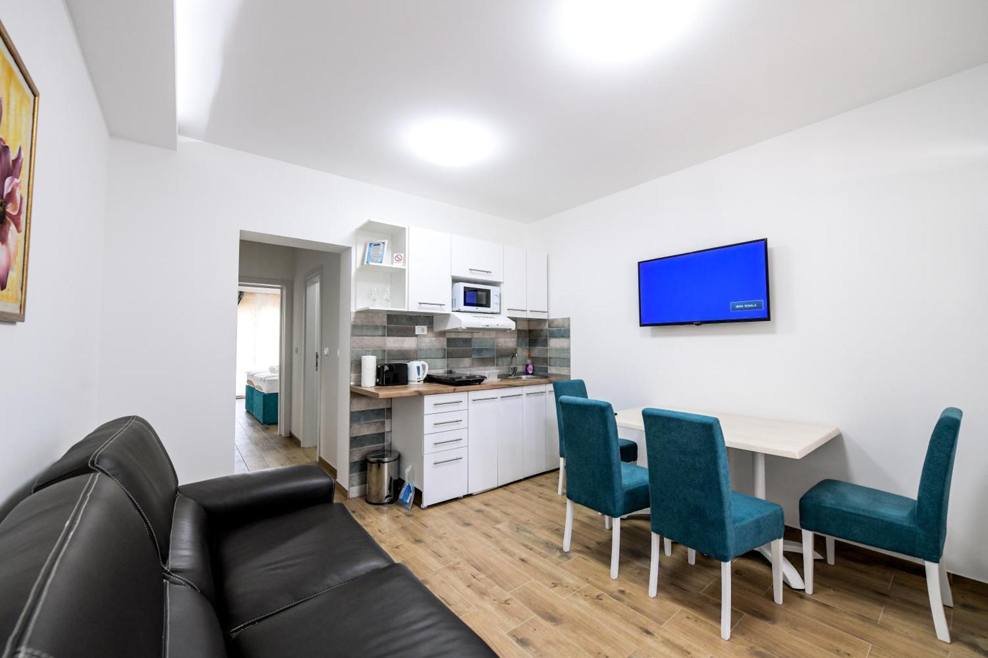 Suncani Breg Apartments Vrdnik Δωμάτιο φωτογραφία