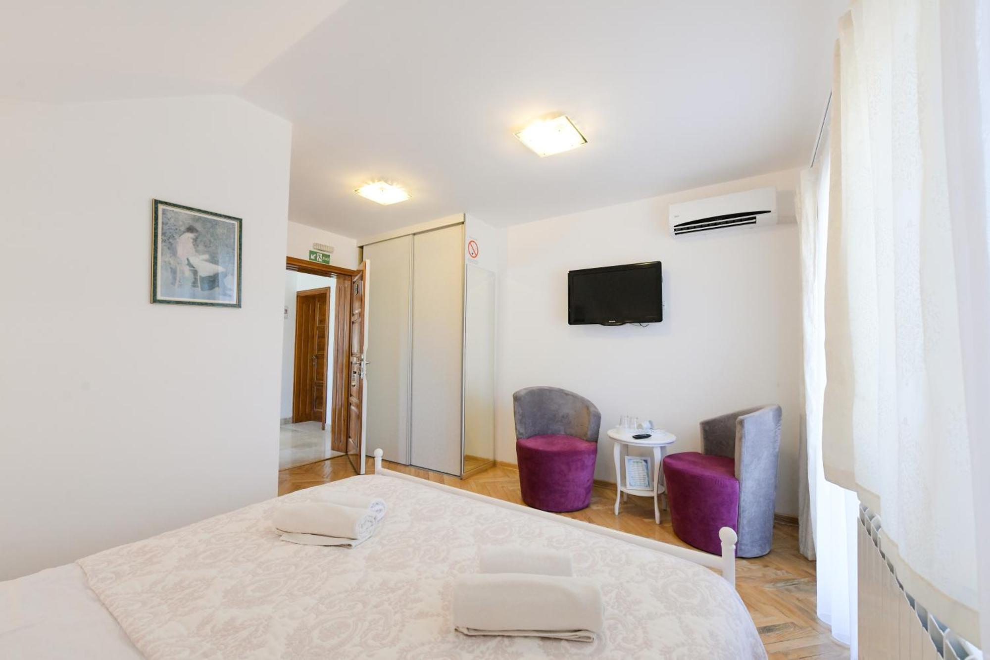 Suncani Breg Apartments Vrdnik Δωμάτιο φωτογραφία